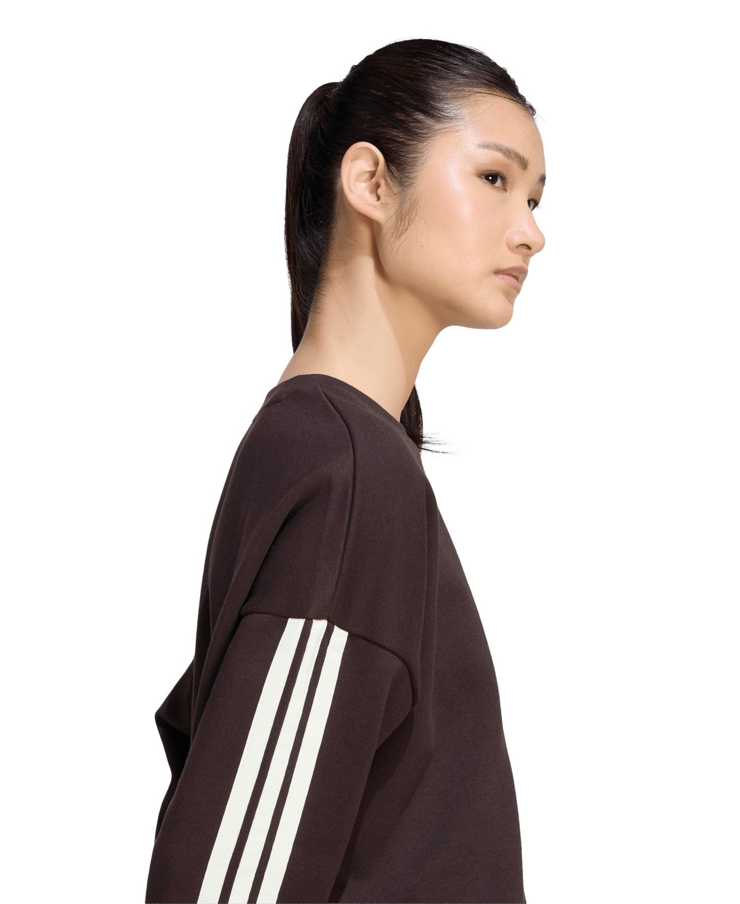 Женская толстовка adidas Essentials 3-Stripes Fleece Crew Neck, цвет: Кофейный / Слоновая кость — фото 4