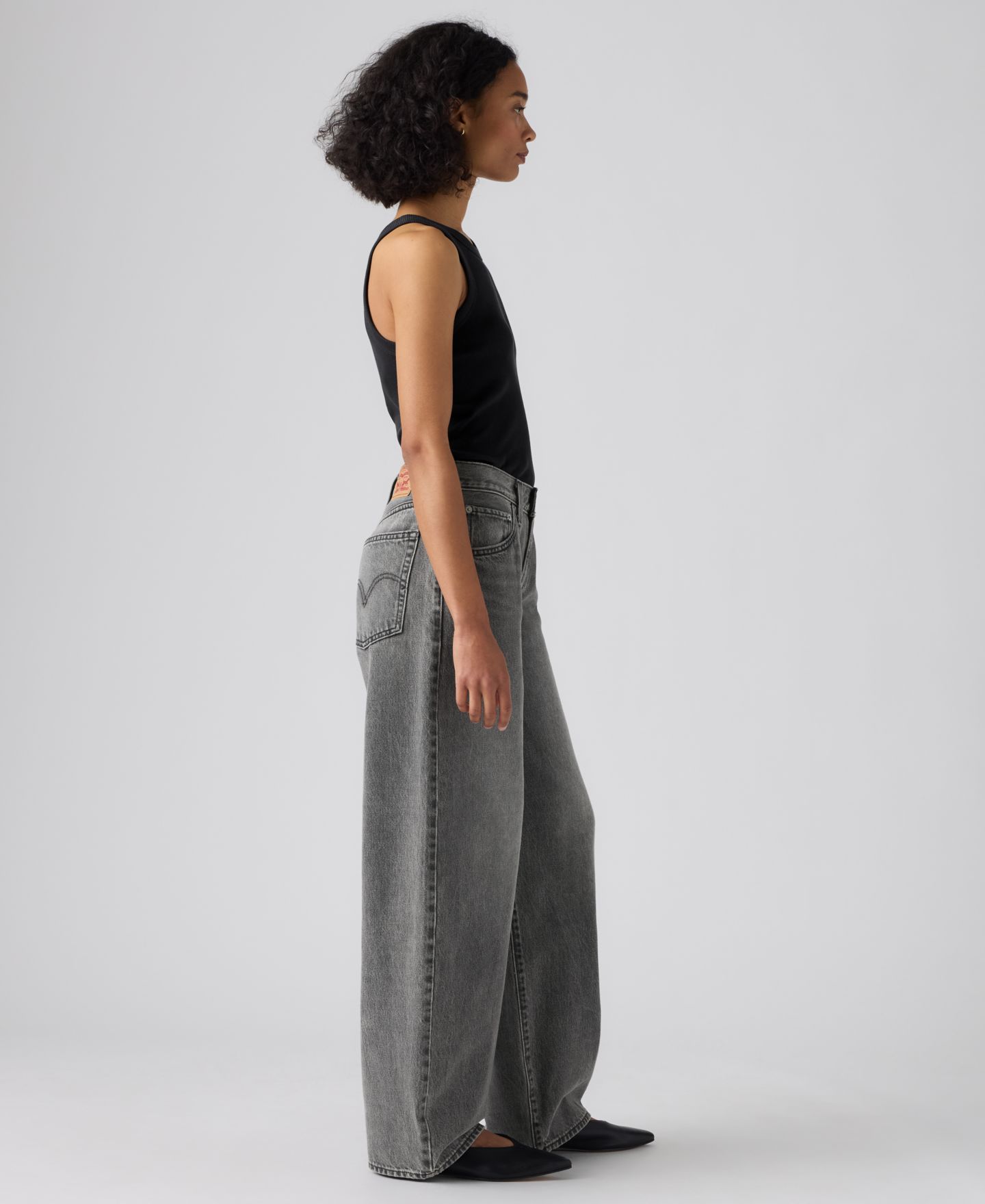 Женские джинсы Levi's Mid-Rise Middy Balloon, цвет: Disquiet Day — фото 3