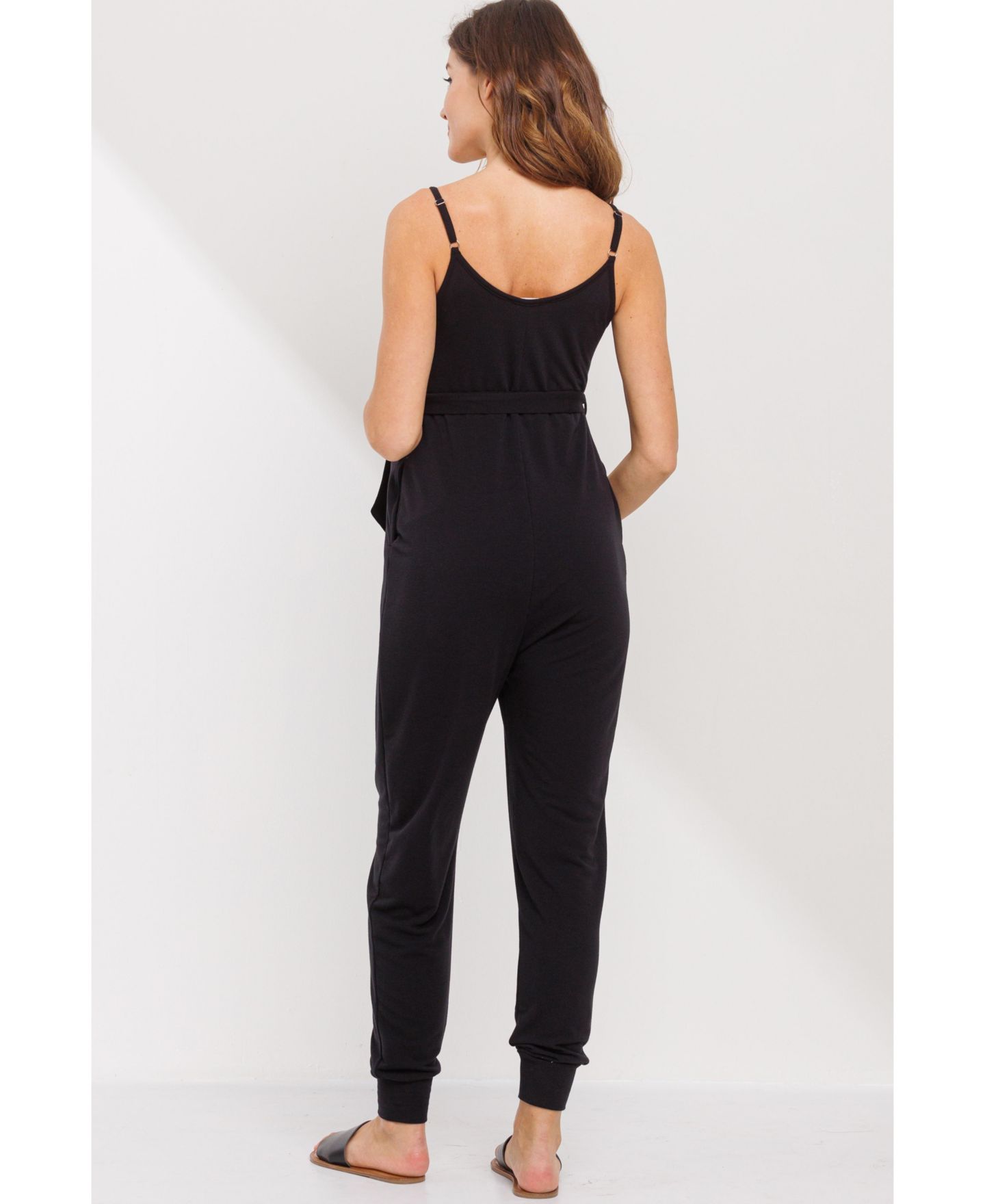 Женские брюки Hello Miz Maternity Sleeveless with Tie Waist and Adjustable Straps Jogger Jumpsuit, цвет: Чёрный — фото 3