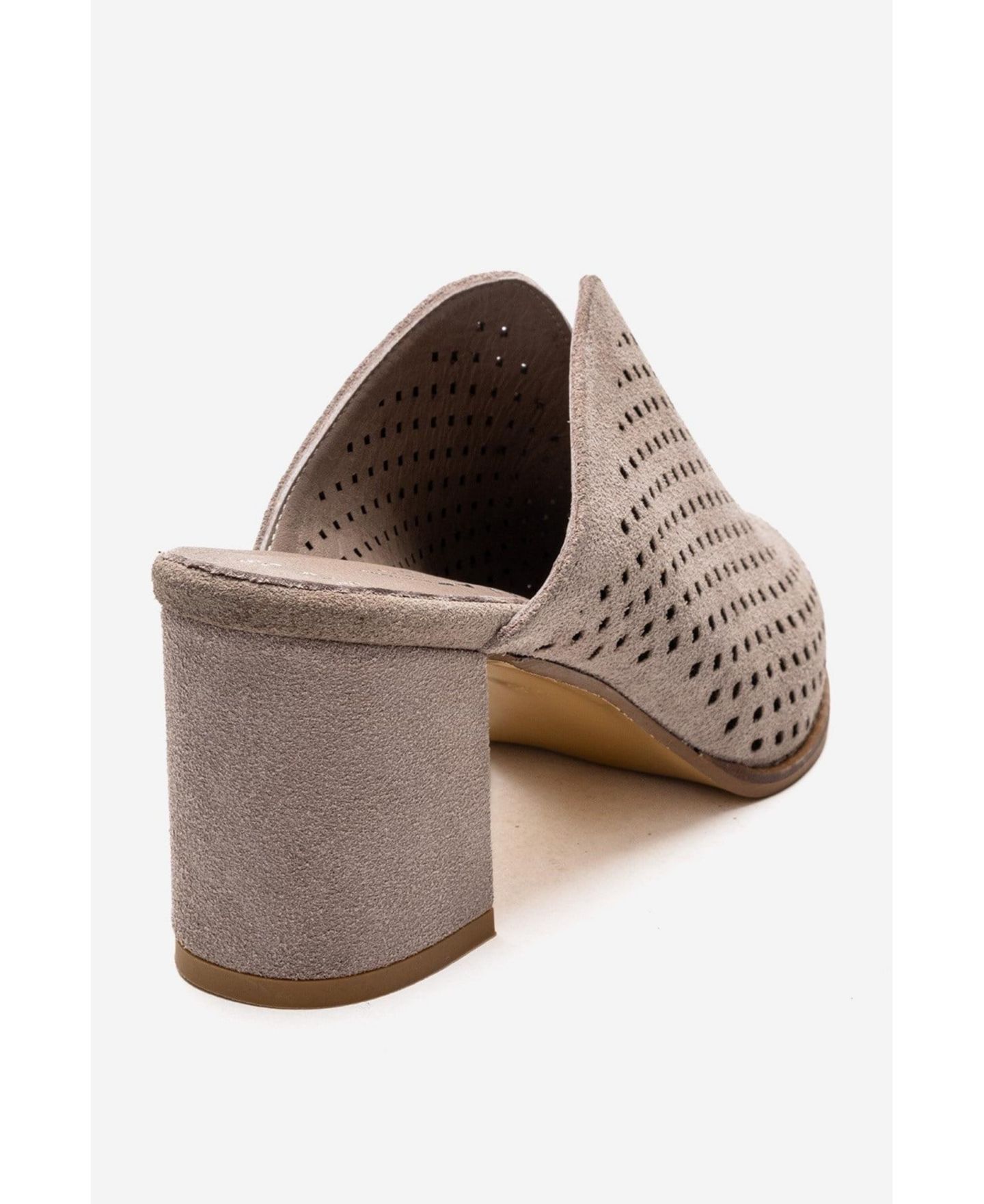 Женские сабо Forever & Always Shoes Toen Leather Block Heel Mule, цвет: Бежевый замшевый — фото 6