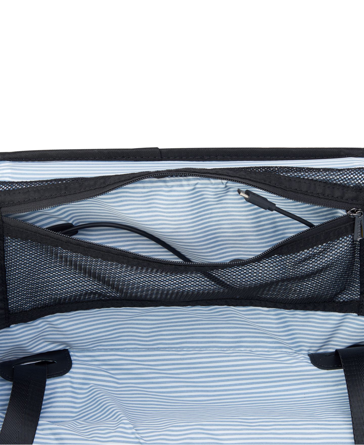 Чемодан Delsey Paris Wagram Expandable Carry-On Luggage, цвет: Чёрный — фото 7