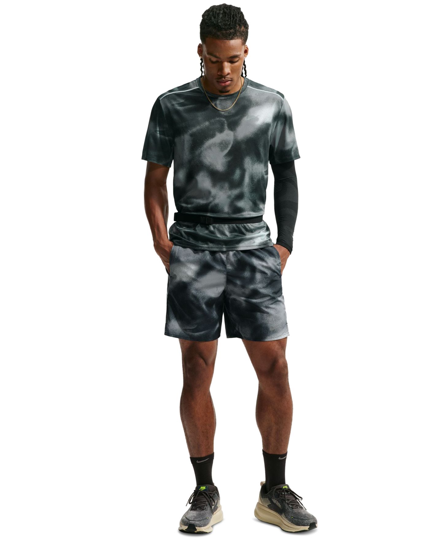Мужские шорты Nike Miler 7" Dri-FIT Brief-Lined Running, цвет: Чёрный / Светоотражающий серебряный — фото 2