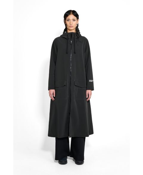 Женские куртки Stutterheim Women's Mosebacke Long Patch Matte Raincoat
