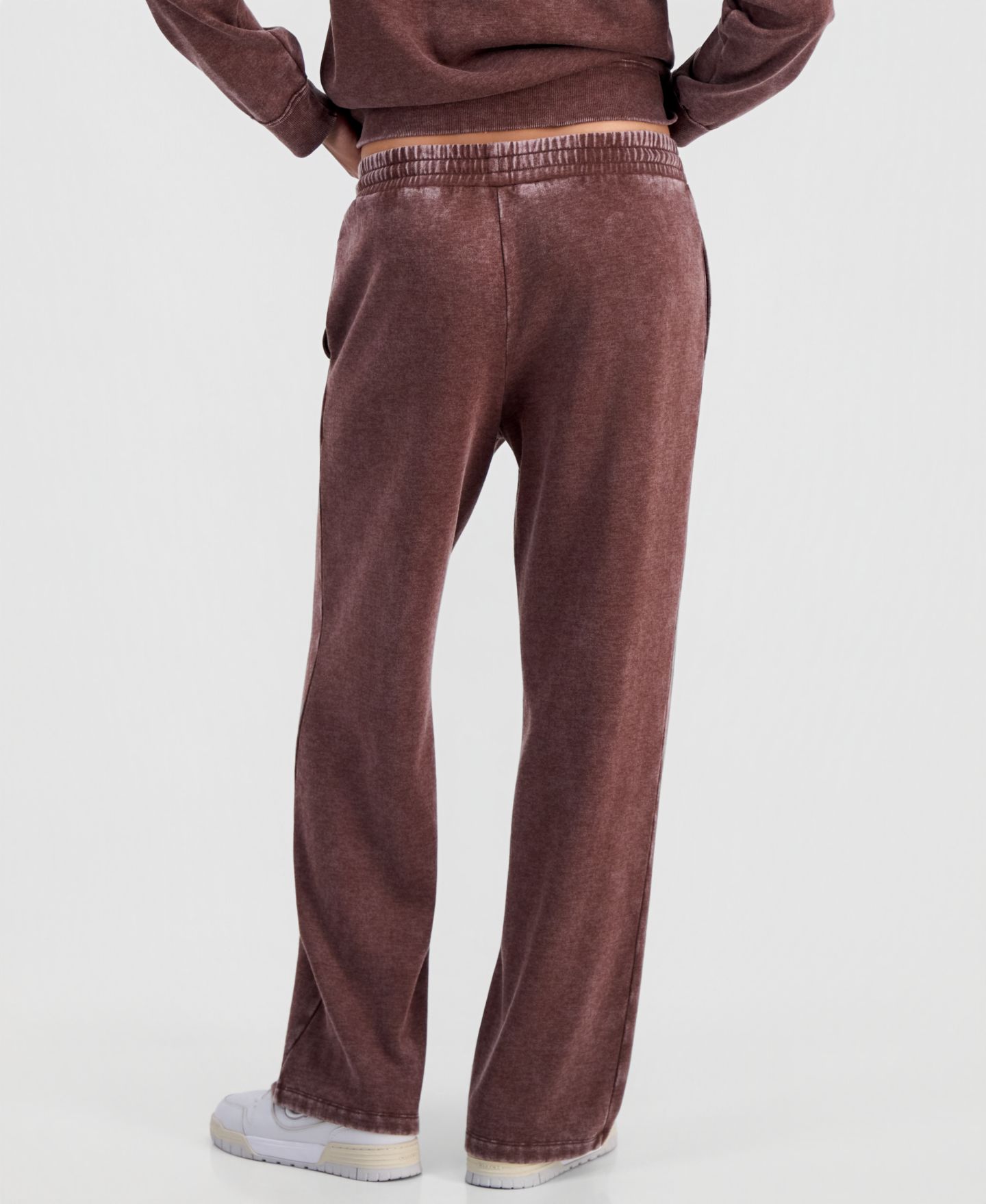 Женские брюки Rebellious One Juniors' Tokyo Flower Fleece Sweatpants, цвет: Шоколадный — фото 2