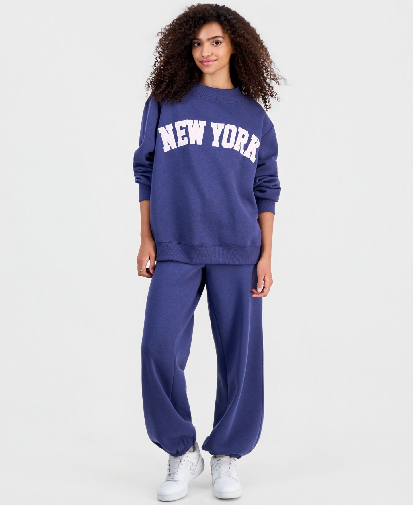 Женский свитшот Madden Girl Juniors' Embroidered Mockneck, цвет: Синий — фото 3