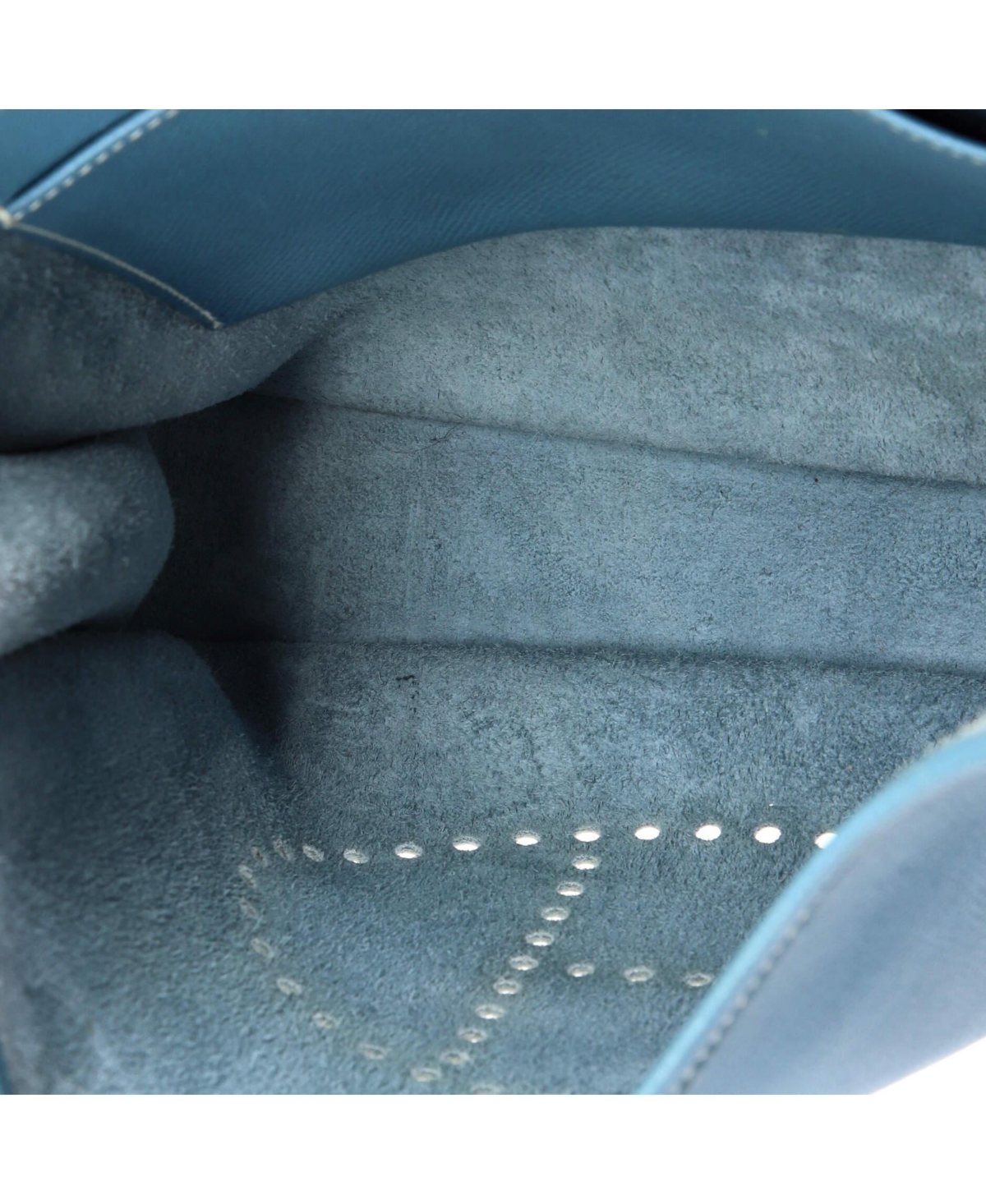 Pre-Owned HERMES Pm Evelyne Bag Gen I Epsom