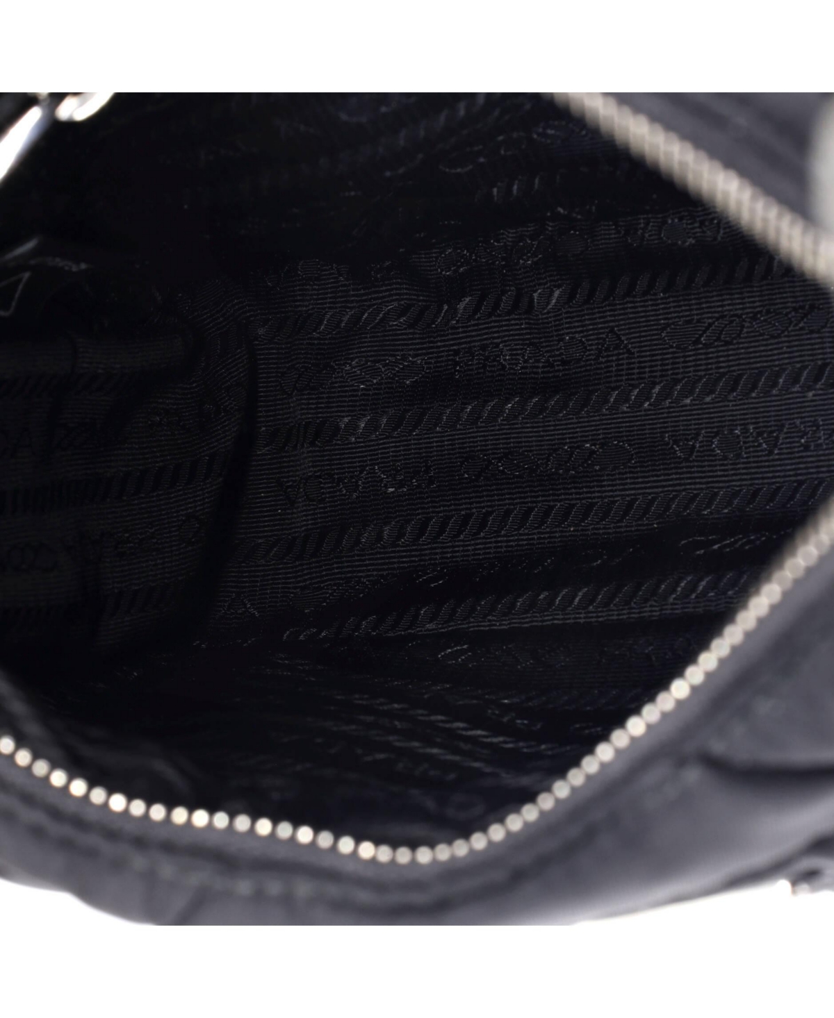 Pre-Owned Prada Small Re-Edition Shoulder Bag Quilted Tessuto
