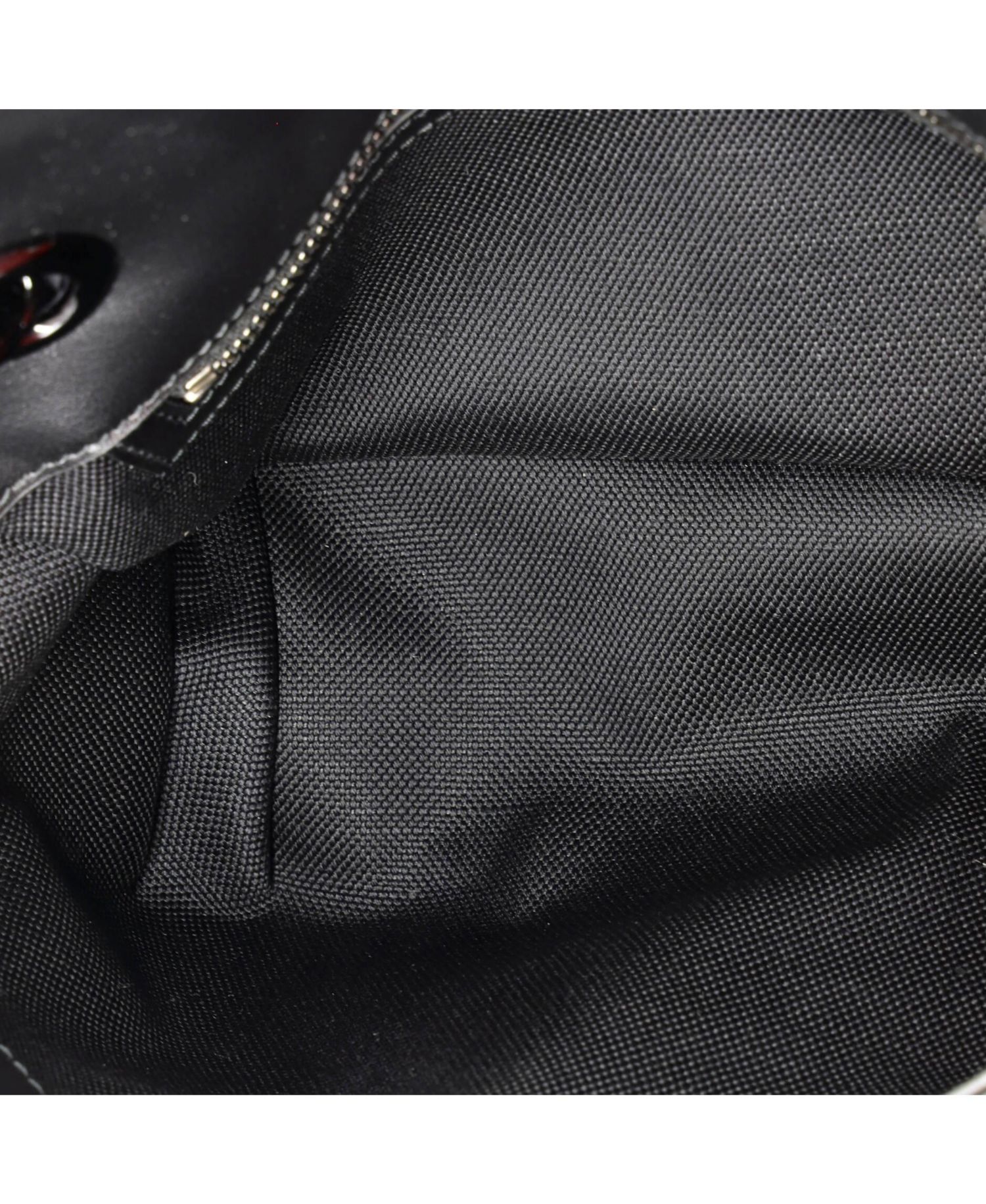 Medium GG Marmont Flap Bag Matelasse Leather