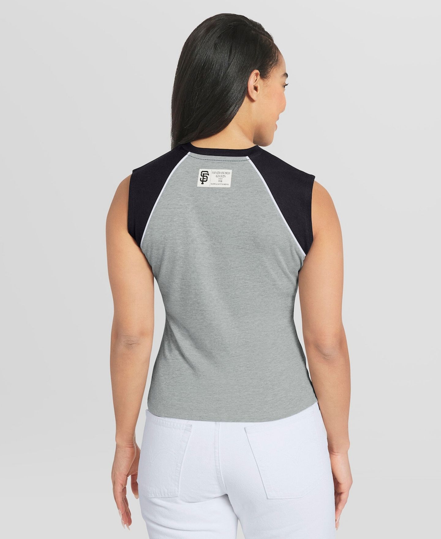 Женский топ WEAR by Erin Andrews Heather Gray San Francisco Giants Cropped Raglan — фото 4