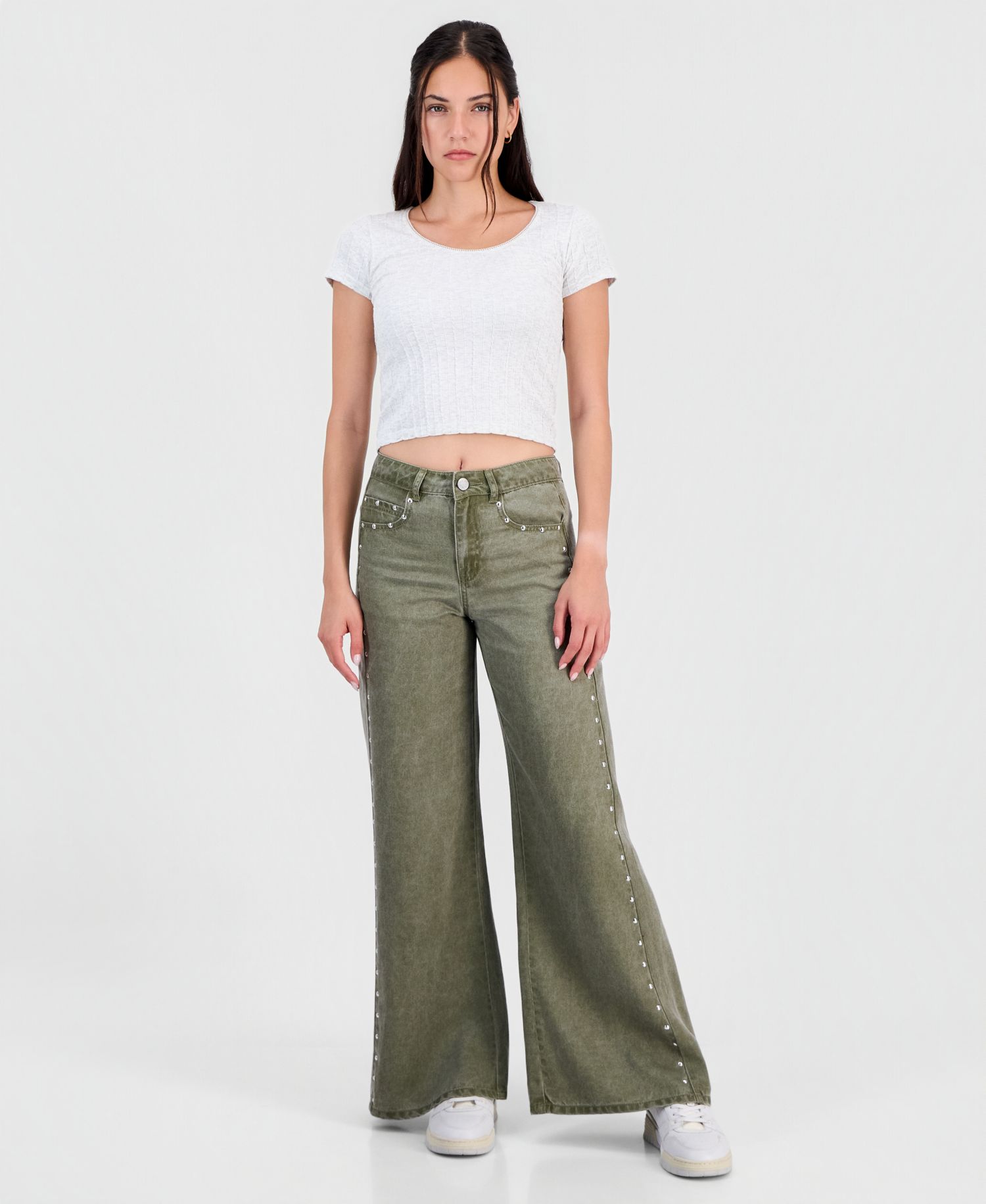 Juniors' High-Waisted Wide-Leg Studded Jeans