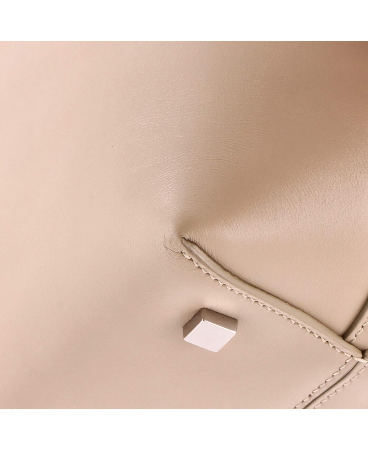 Pre-Owned Saint Laurent Mini Le 37 Bucket Bag Leather