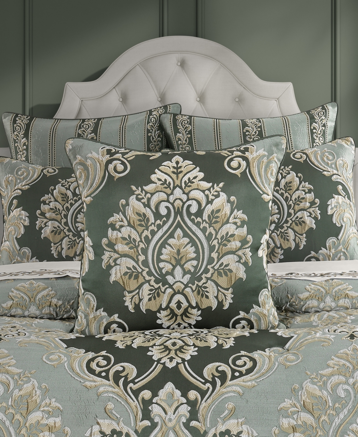 J Queen New York Alina Square Decorative Pillow, 20" x 20"