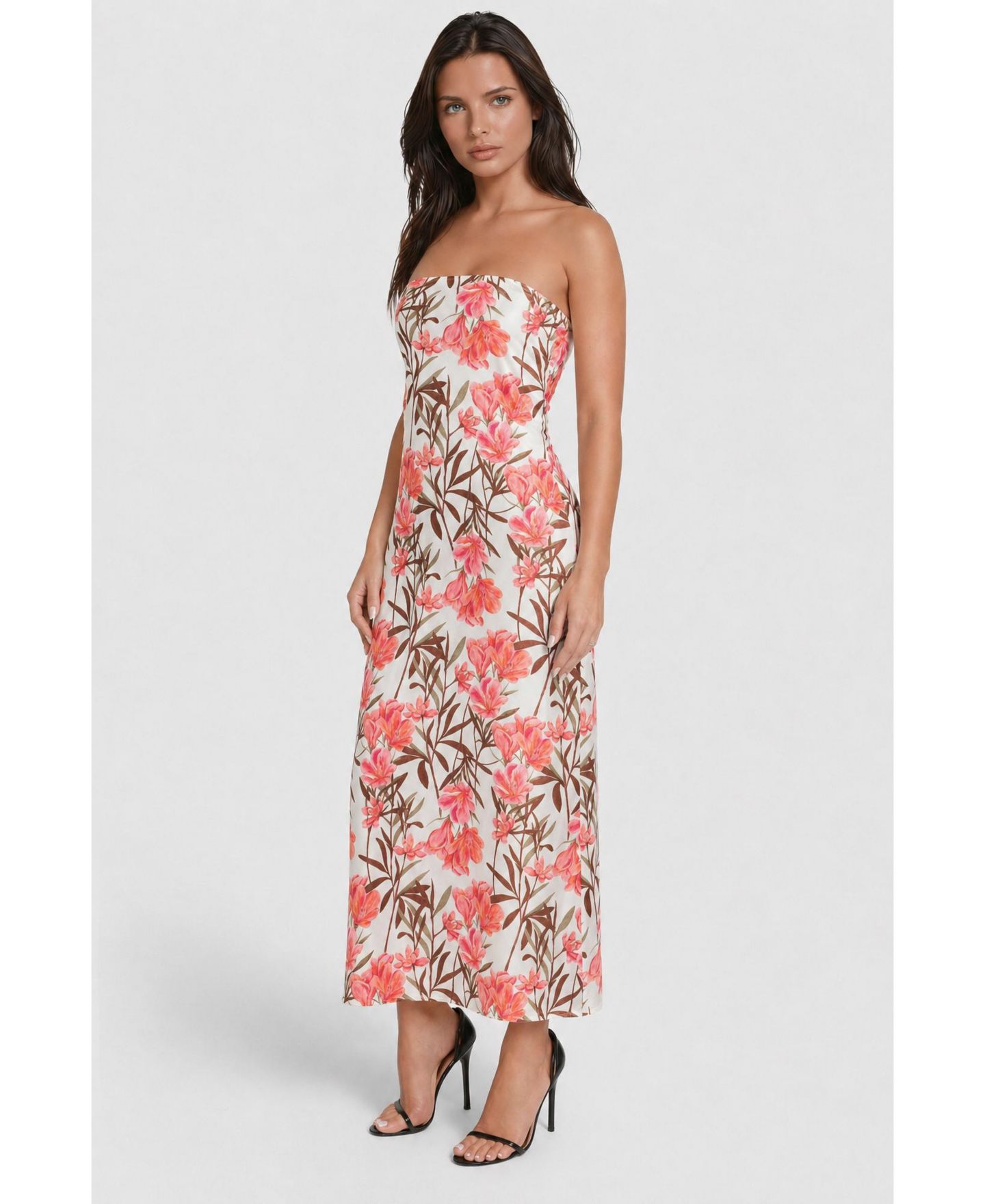 Женское платье Bebe Printed Satin Strapless Maxi, цвет: Розовый с принтом — фото 2
