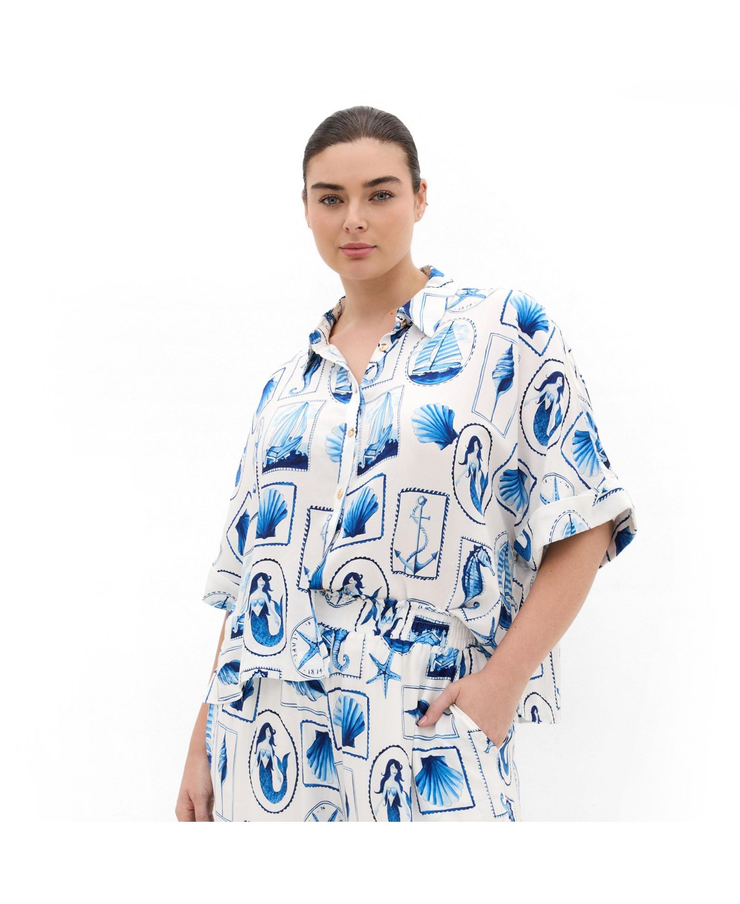 Женская рубашка CITY CHIC Plus Size Liana Amalfi Print, цвет: Amalfi Postcard — фото 1