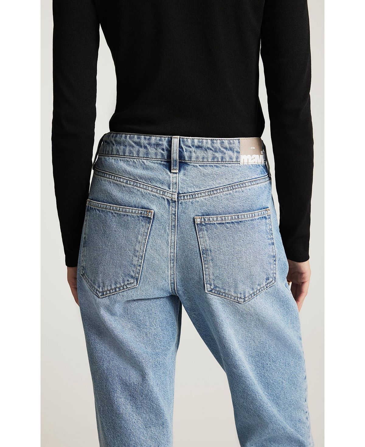 Mavi Jeans Women's Savannah High Rise Straight Leg In Lt Brushed Classic Denim view 6 — MAYCSS fashion products