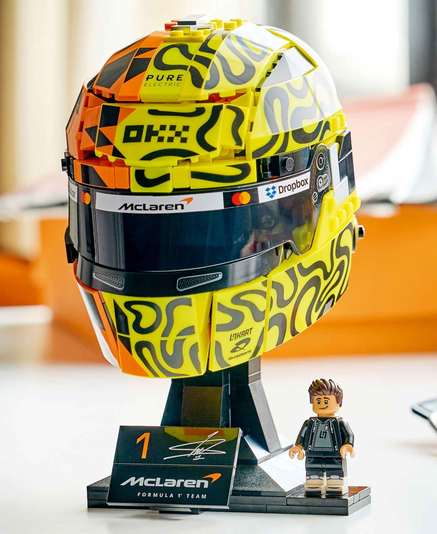 Детский конструктор LEGO® Editions McLaren Mastercard F1 Team Lando Norris Helmet 43023, 793-Piece Building Set, Ages 14+ — фото 5
