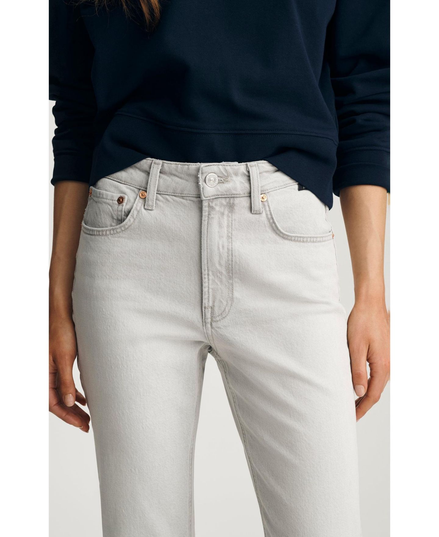 Женские джинсы Mavi Jeans New York High Rise Straight Leg In Ice Grey Classic Blue, цвет: Ледяной серый синий — фото 5