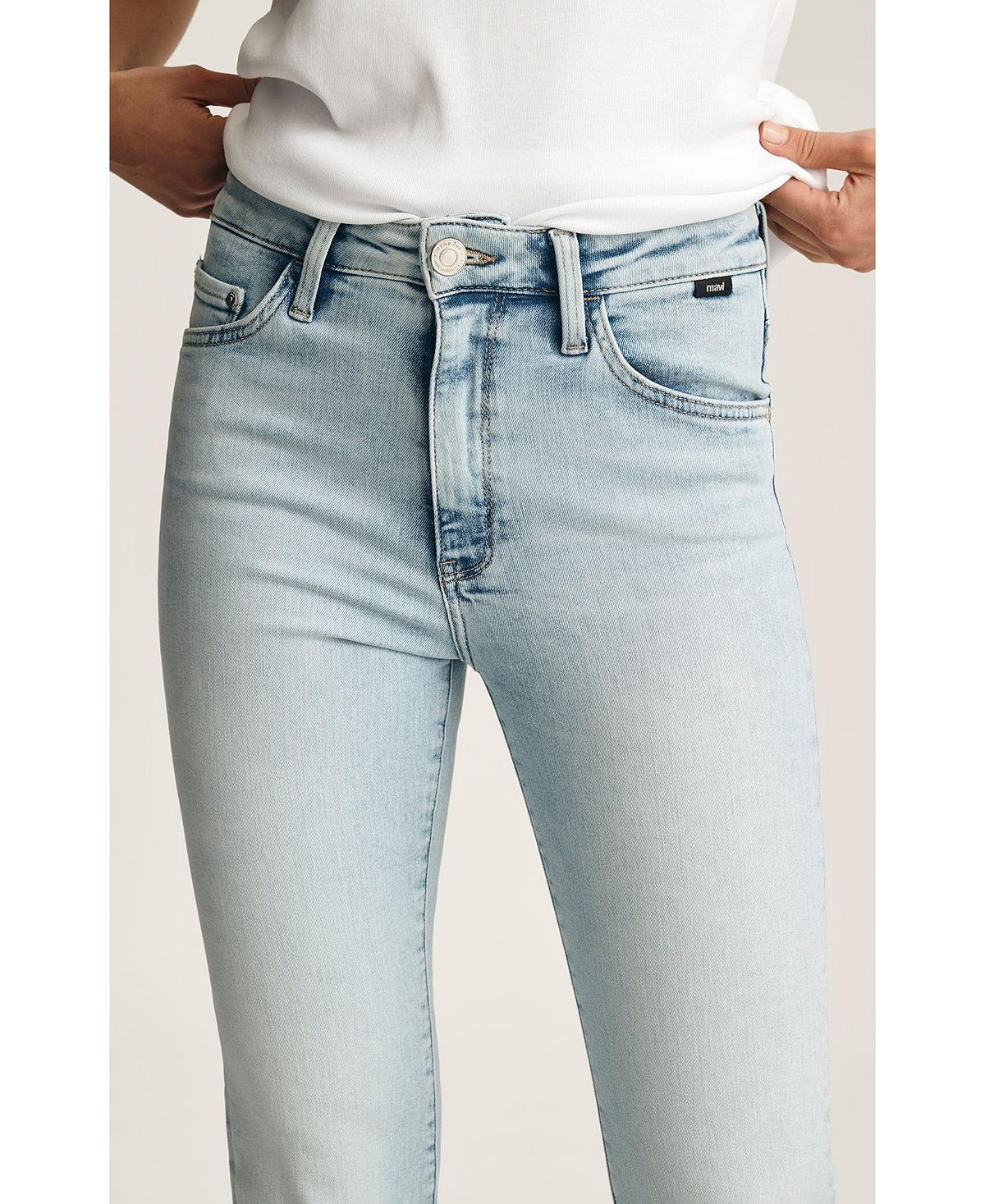 Mavi Jeans Women's New York High Rise Straight Leg In Lt Brushed Classic Blue view 4 — MAYCSS fashion products