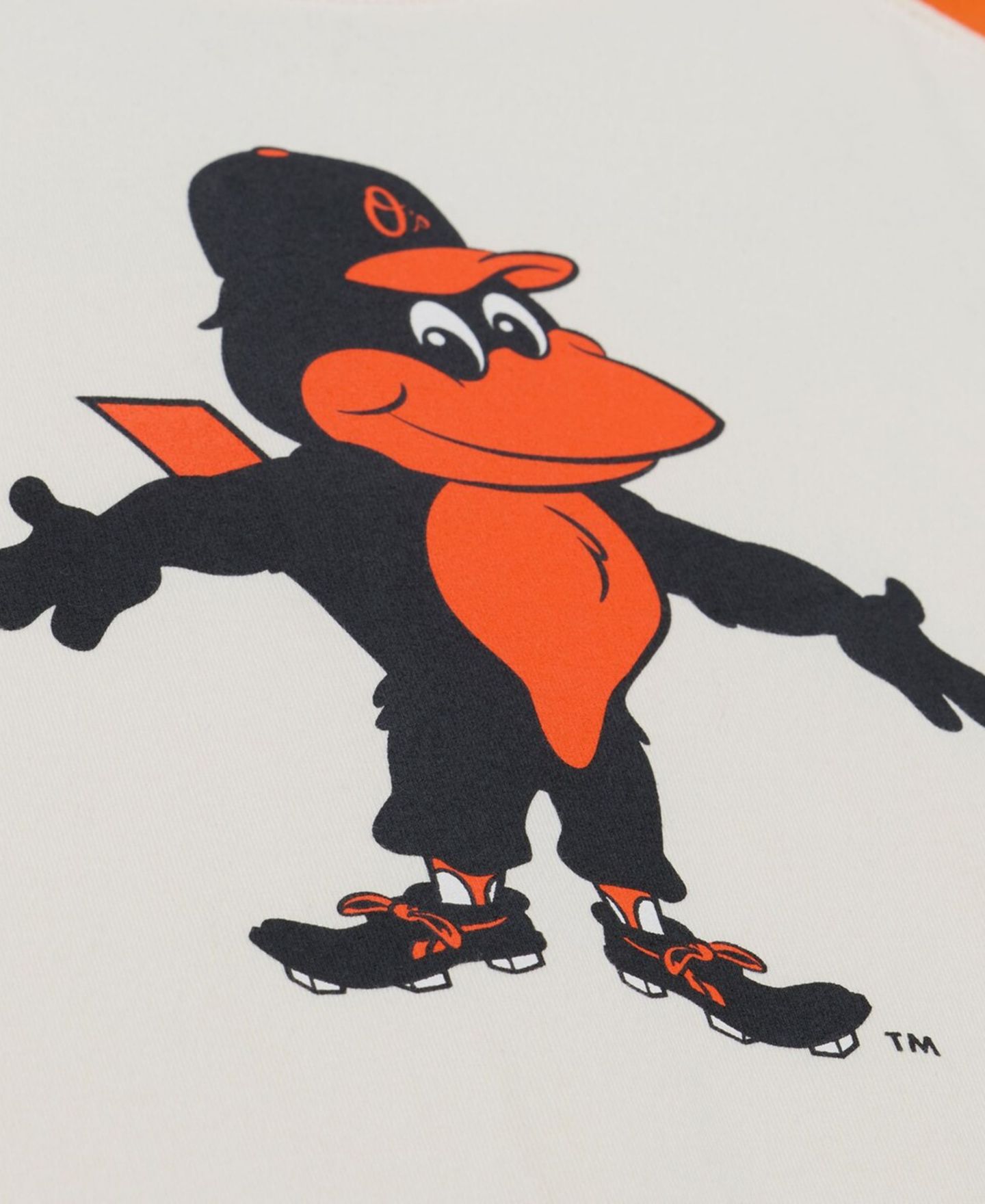 Женская футболка Mitchell & Ness Cream Baltimore Orioles Boyfriend Raglan — фото 4