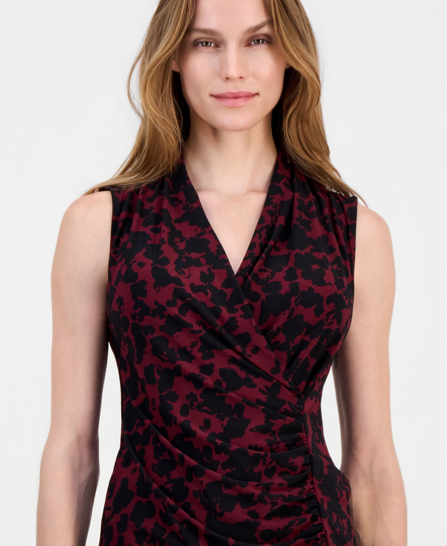 Женский топ Anne Klein Printed Faux-Wrap Sleeveless Top, цвет: Чёрный — фото 3