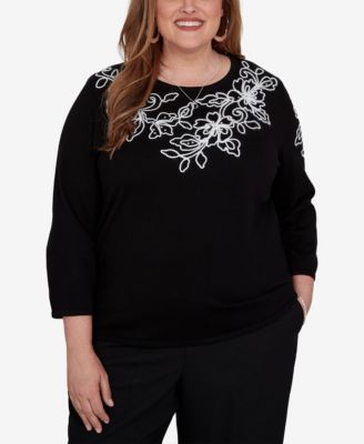 Plus Size Floral Scroll Soutache Sweater