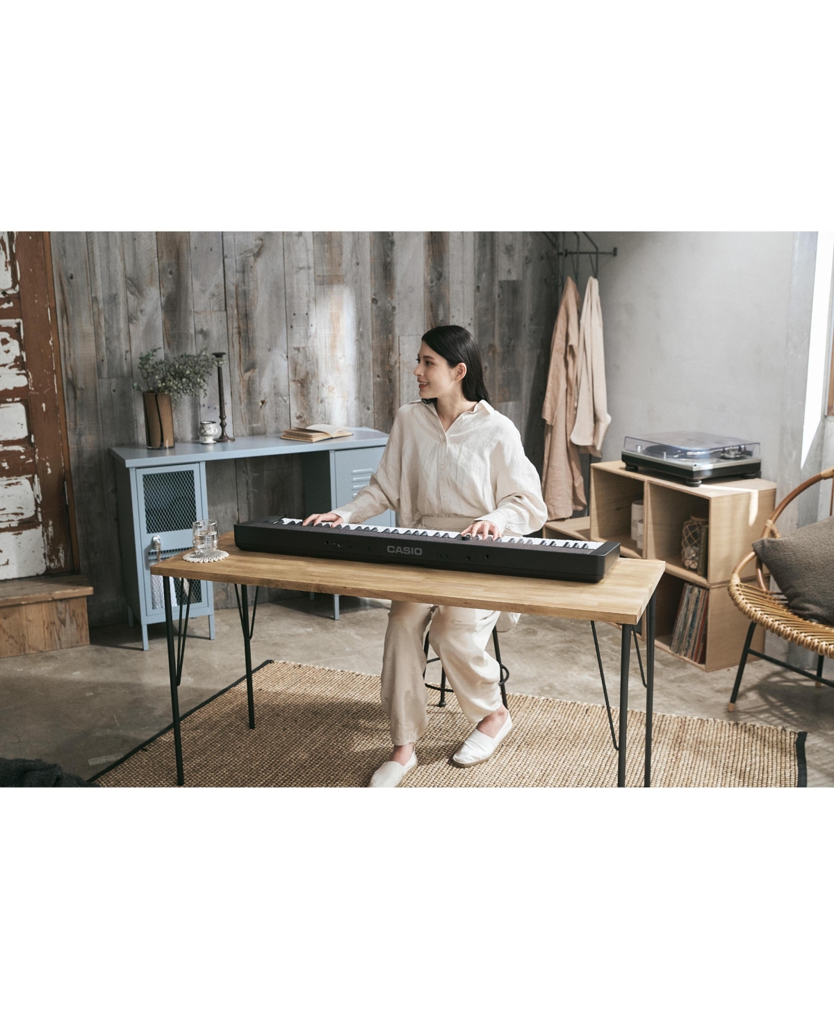 Casio CTS1BK Casiotone 61-Key Portable Keyboard