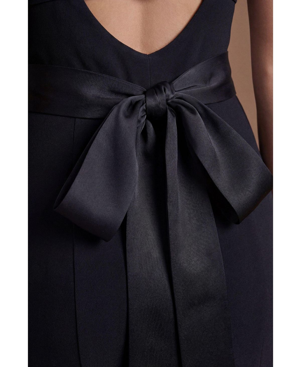 Coast Women's Square Neck Satin Maxi Dress view 4 — MAYCSS fashion products