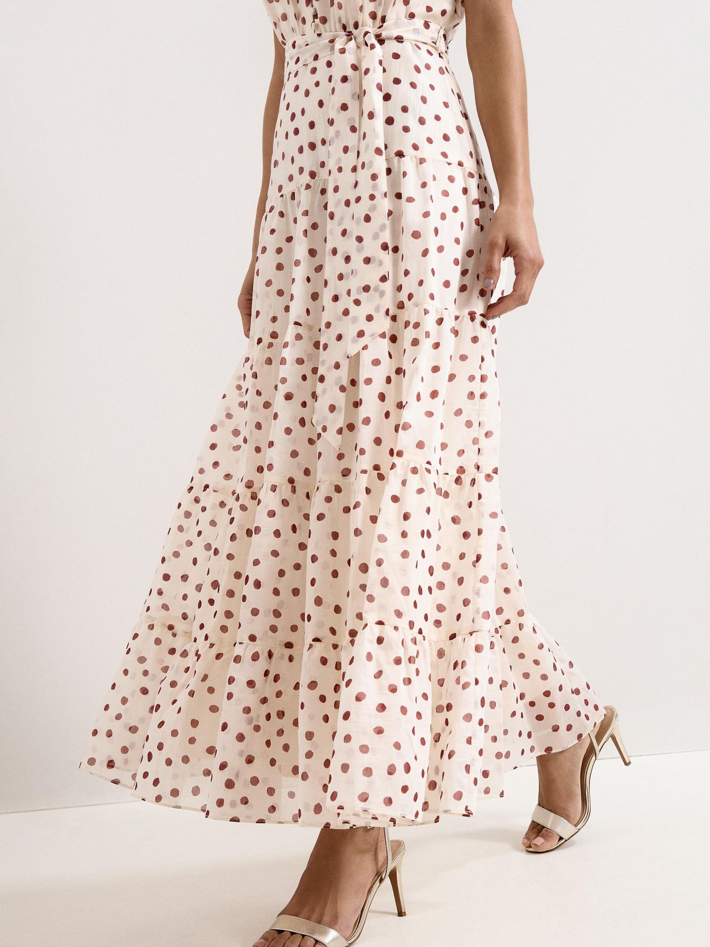 Женское платье Phase Eight Nita Polka Dot Maxi, цвет: Кремовый — фото 5