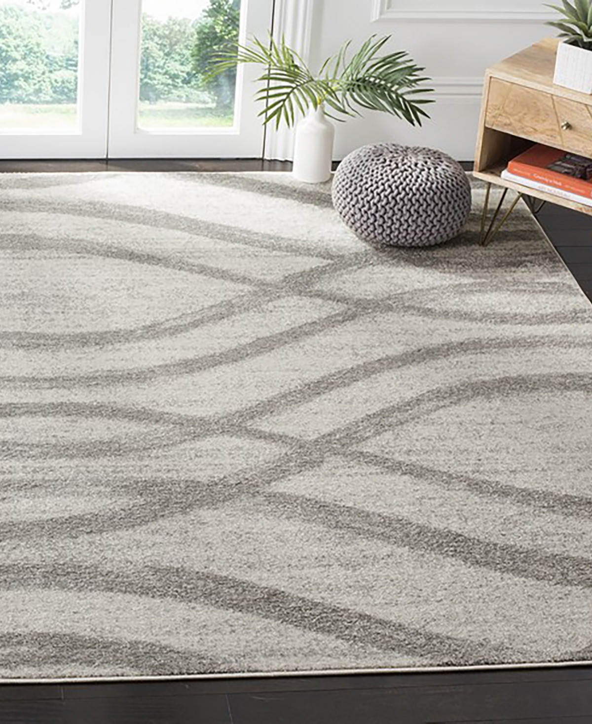 Safavieh Adirondack 125 Cream and Gray 5'1" x 7'6" Area Rug