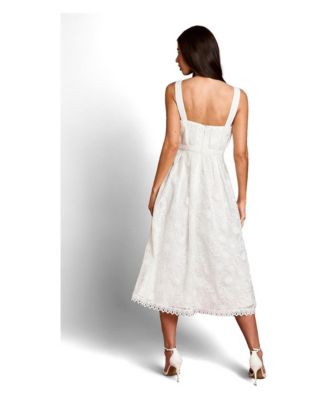 Ivory/Cream Lace Clothing