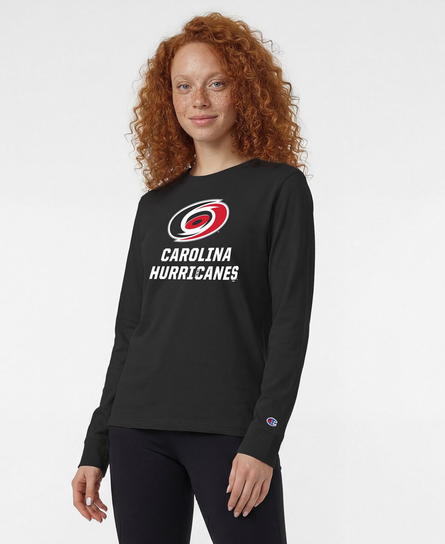 Женская футболка Champion Black Carolina Hurricanes Wordmark Lockup Long Sleeve — фото 1