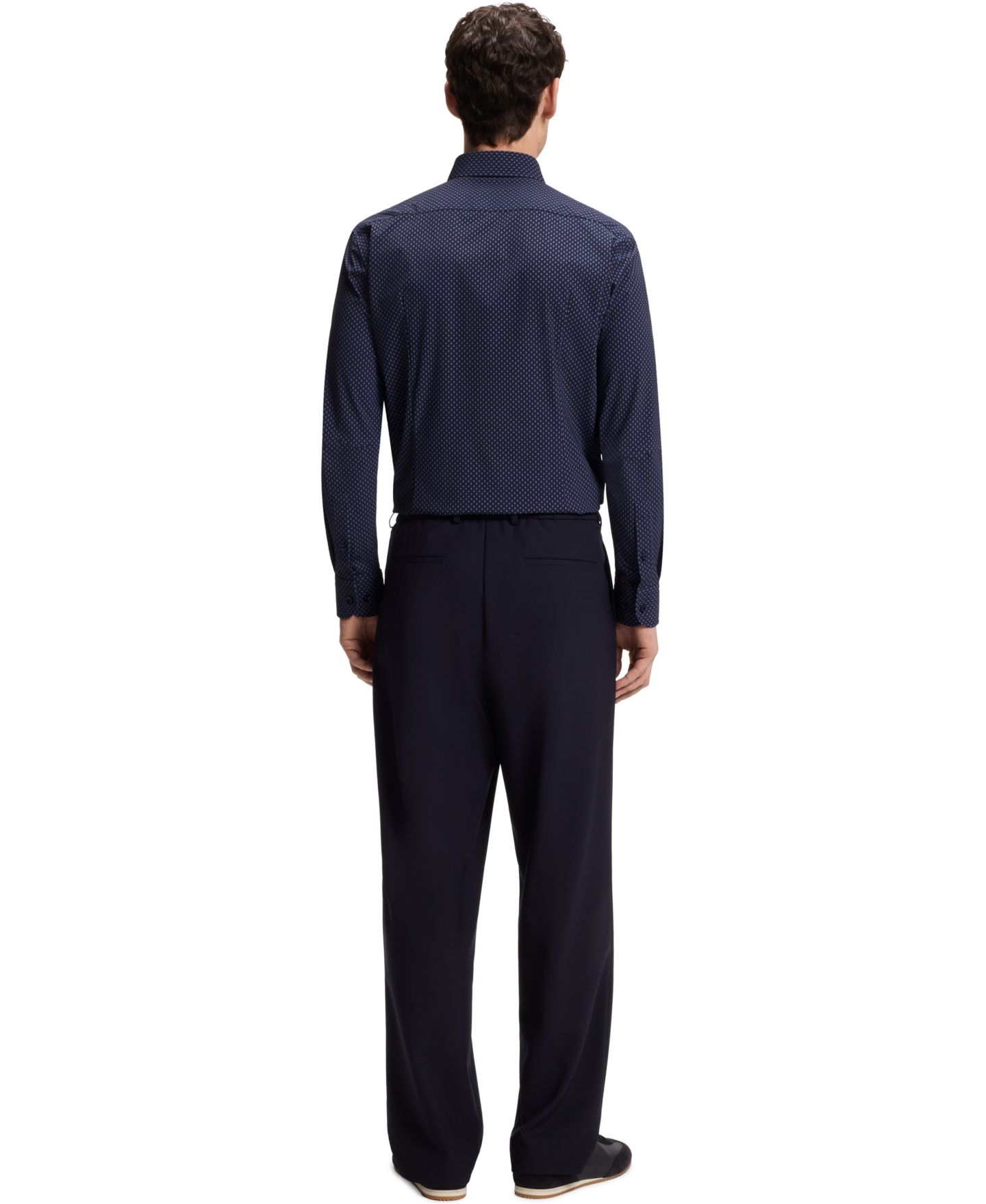 Мужская рубашка Hugo Boss BOSS by Printed Performance-Stretch Fabric Slim-Fit Dress Shirt, цвет: Тёмный синий — фото 2