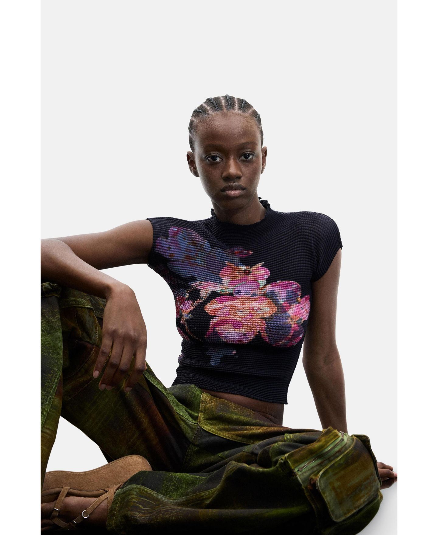 Женская блузка Desigual Printed High Neck, цвет: Чёрный — фото 4