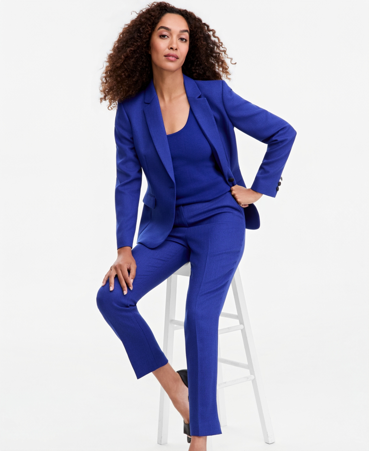 Tahari Asl Women's Shoulder-Padded Peak-Lapel Blazer