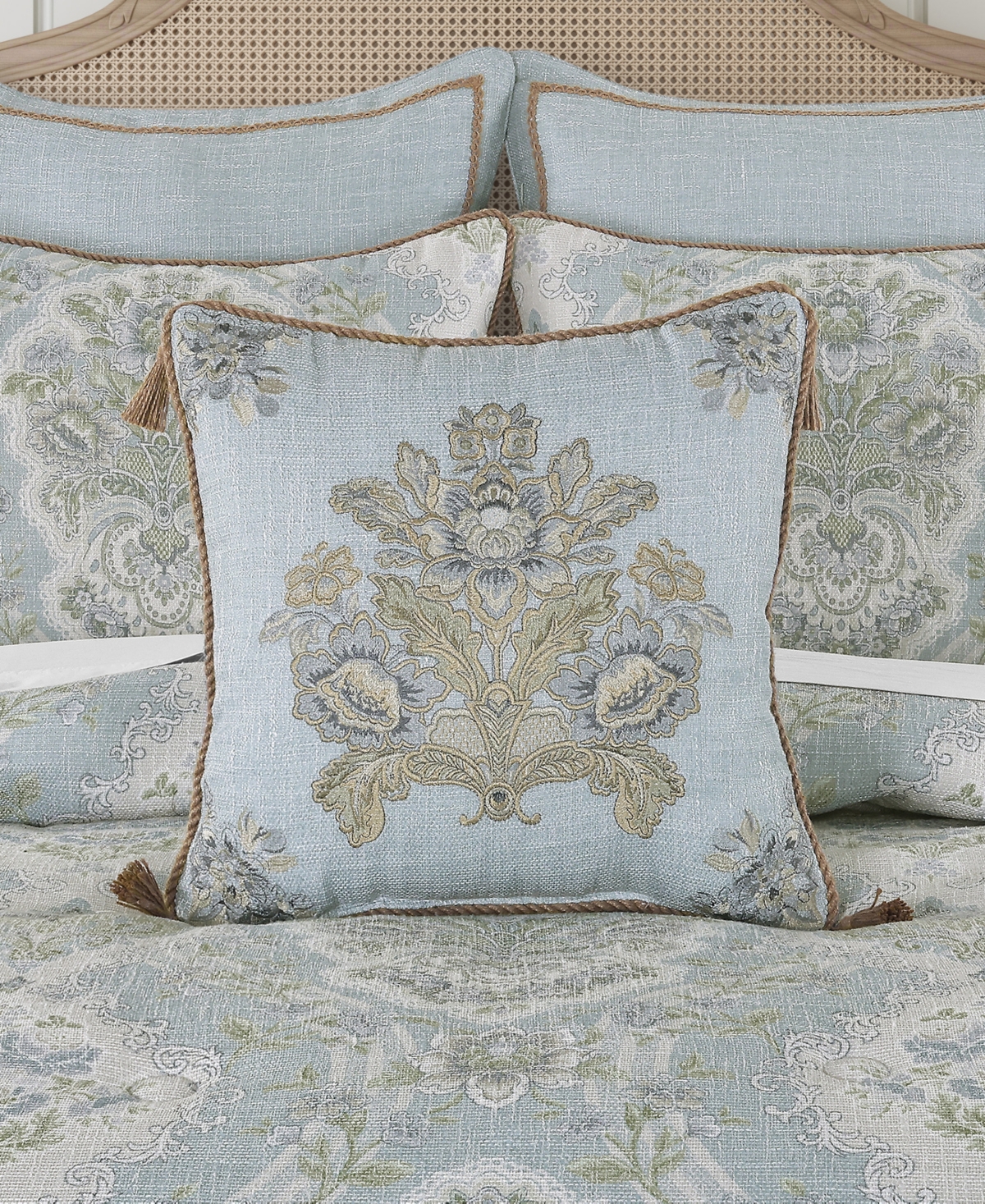 J Queen New York Pasadena Square Decorative Pillow, 18" x 18"