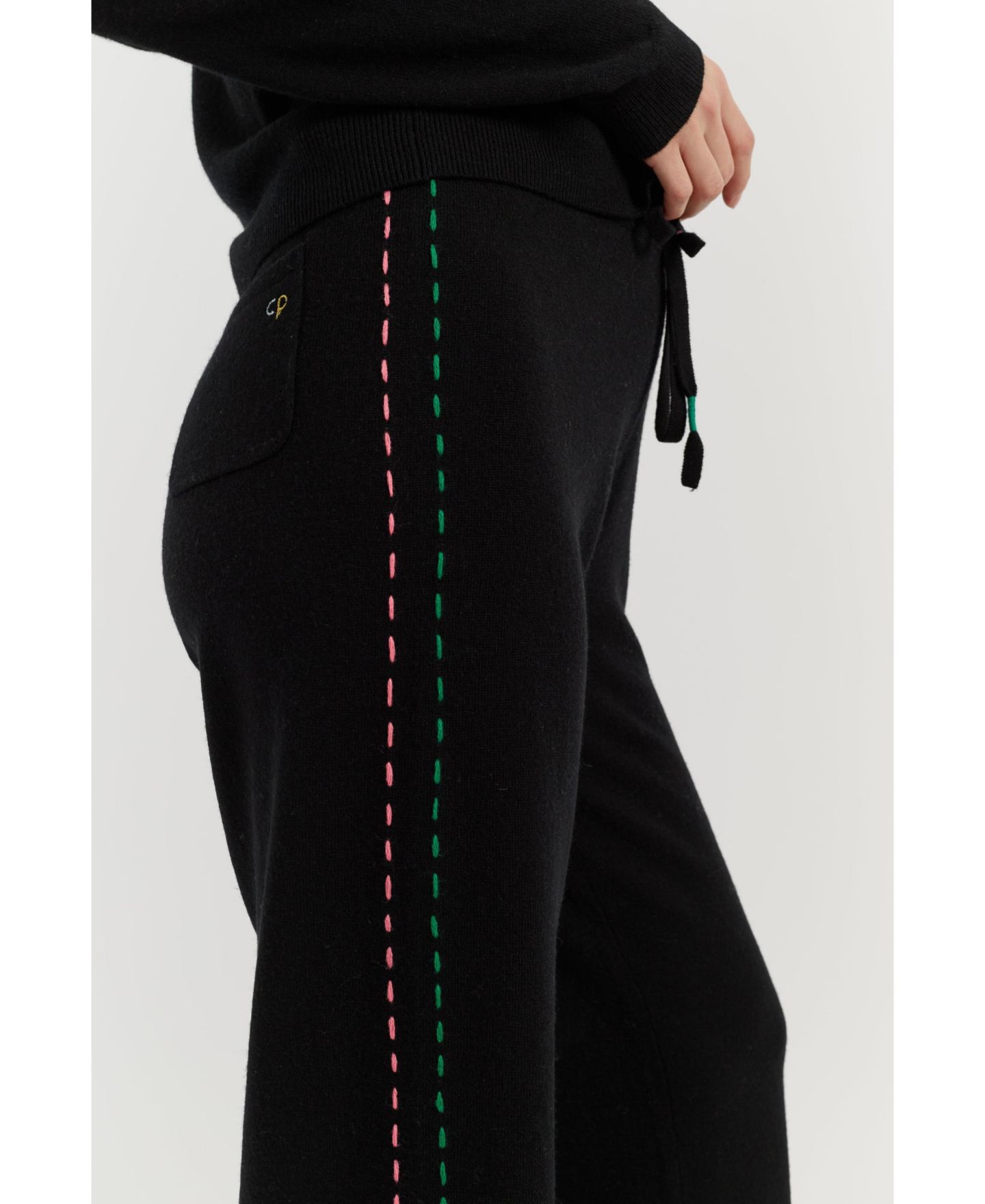 Женские брюки Chinti & Parker Wool-Cashmere Peanuts Stripe Wide Leg Track, цвет: Чёрный — фото 4