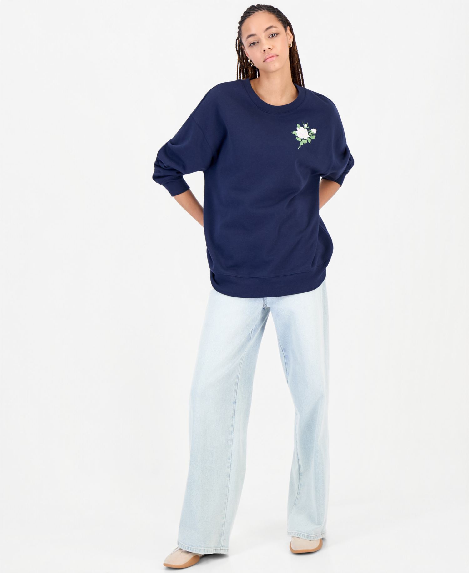 Juniors' Long-Sleeve Rose Graphic Fleece Hoodie