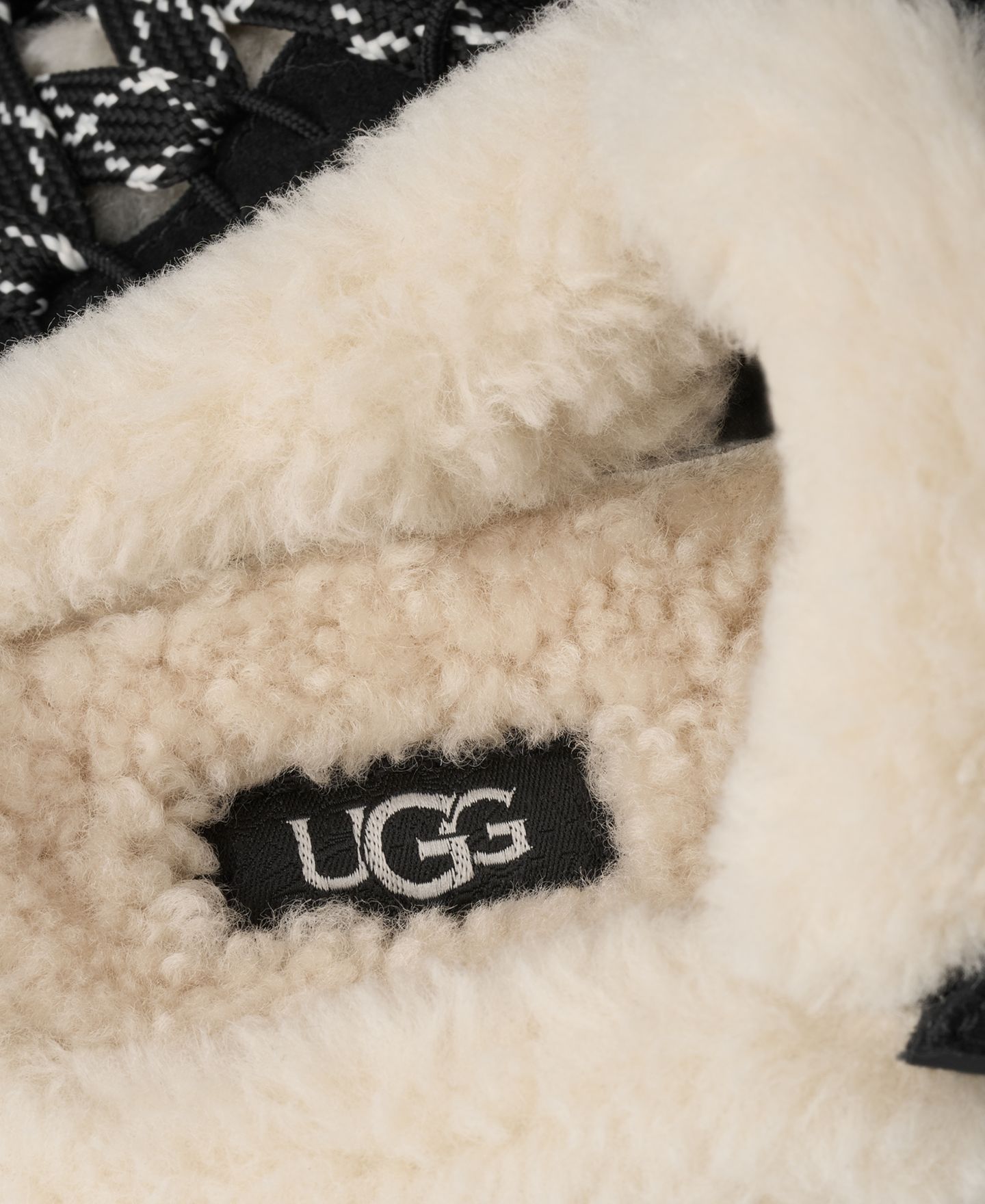 Женские сабо UGG® Lowmel Round Toe Mule, цвет: Чёрный — фото 7