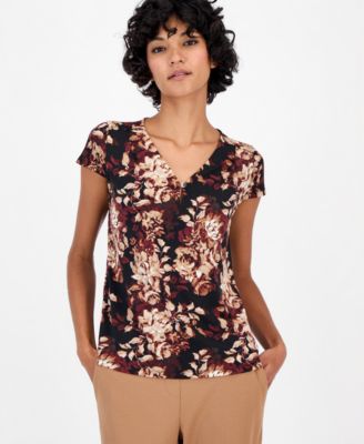 Petites Cap-Sleeve Pleated V-Neck Blouse