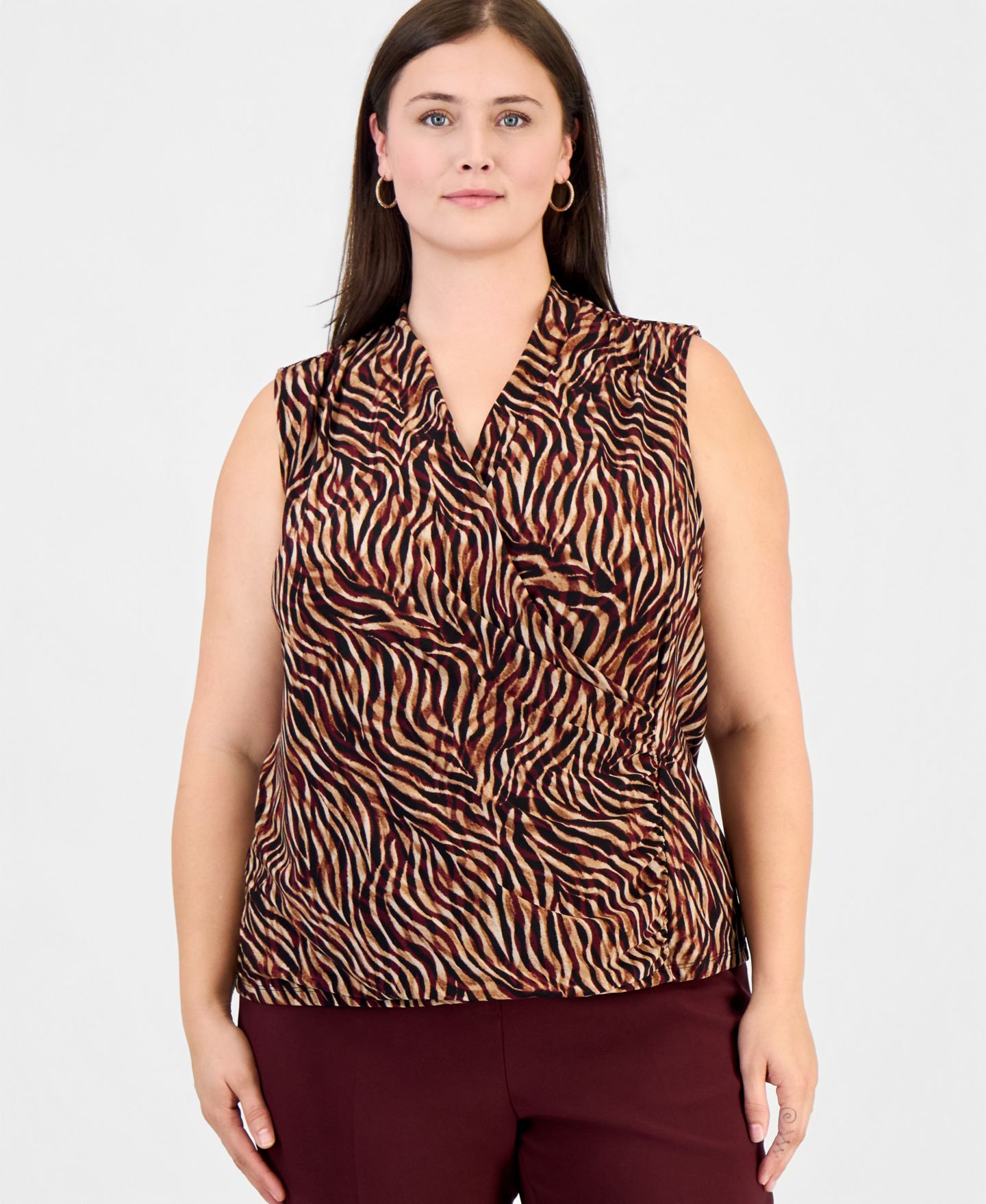 Женский топ Anne Klein Plus Size Animal-Print Sleeveless Wrap, цвет: Разноцветный — фото 1