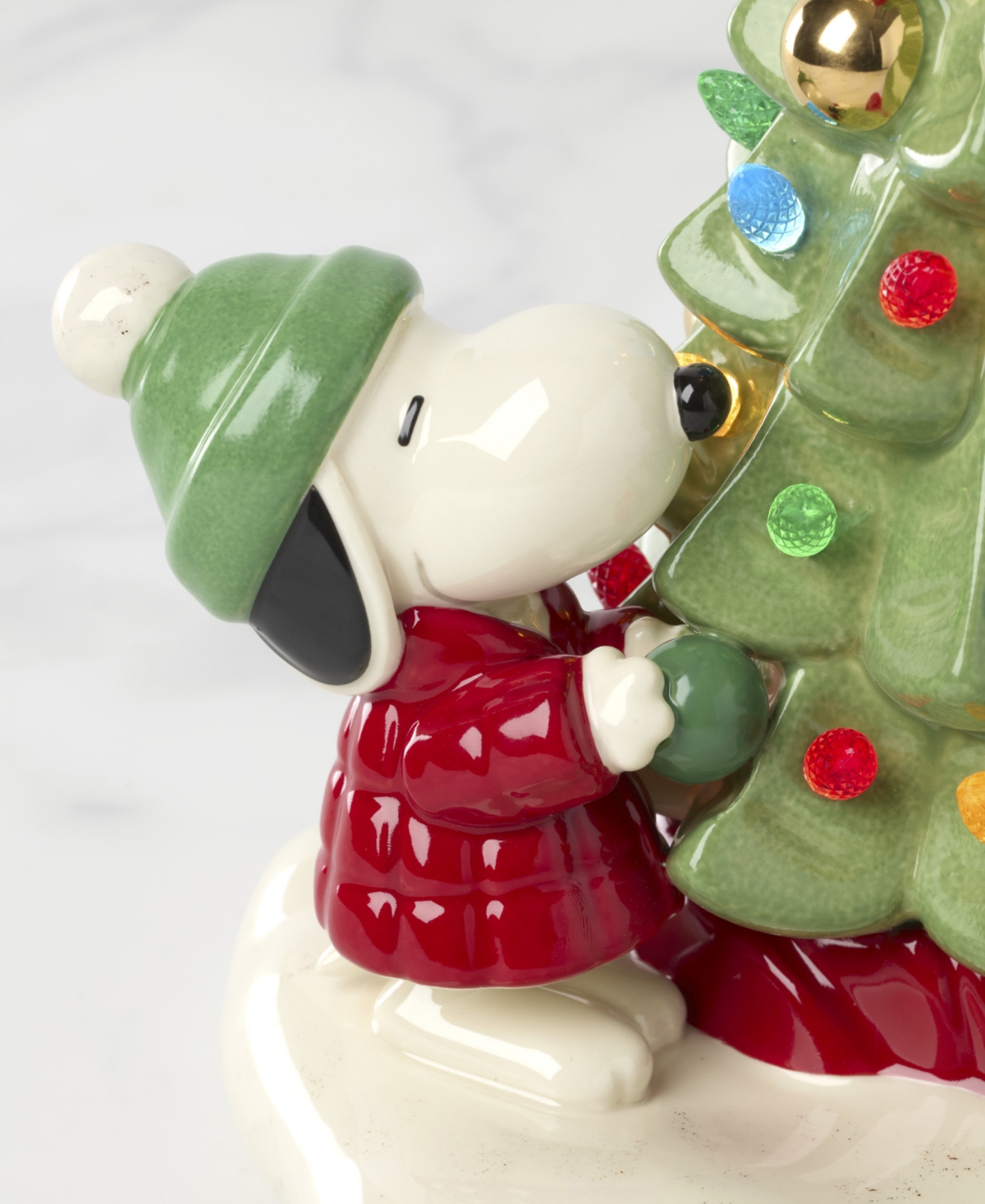 Lenox Peanuts Christmas Light-up Figurine In Multi