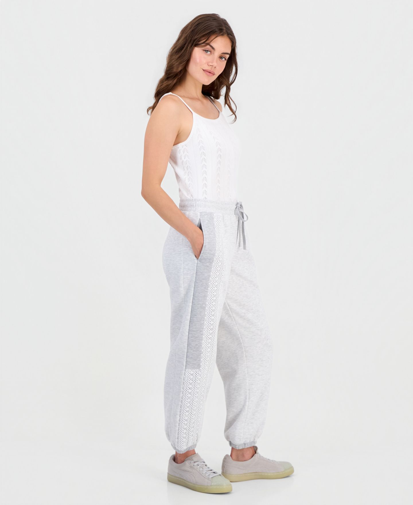 Женские брюки And Now This Petite Crochet High-Rise Fleece Jogger, цвет: Светлый серый — фото 2