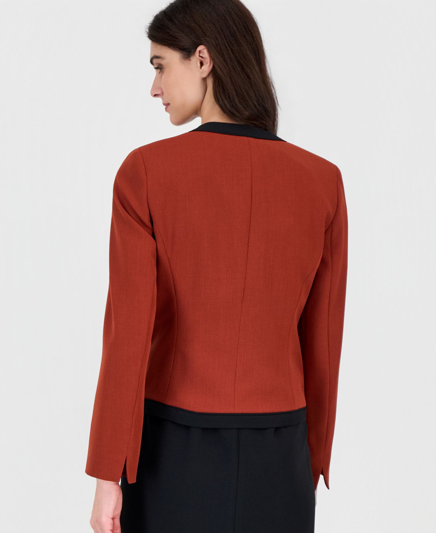Женская куртка Kasper Long Sleeve Stretch Crepe Framed, цвет: Сепия / Чёрный — фото 4