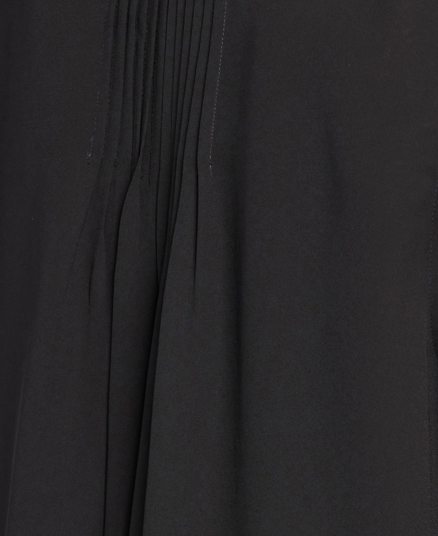 Women's Sleeveless Pintuck Top