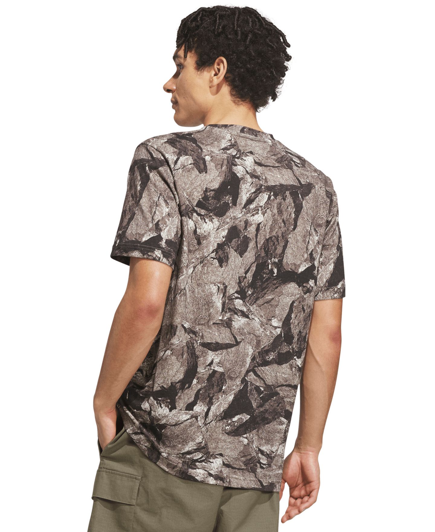 Мужская футболка adidas Rock Camo Graphic, цвет: Слоновая кость — фото 3