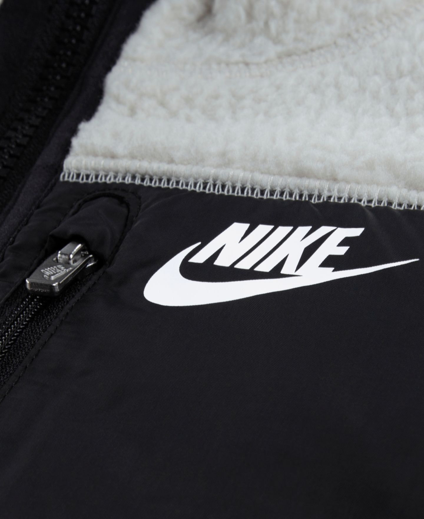 Куртка Nike Reversible Faux-Sherpa Jacket для мальчиков-малышей, цвет: Чёрный — фото 5