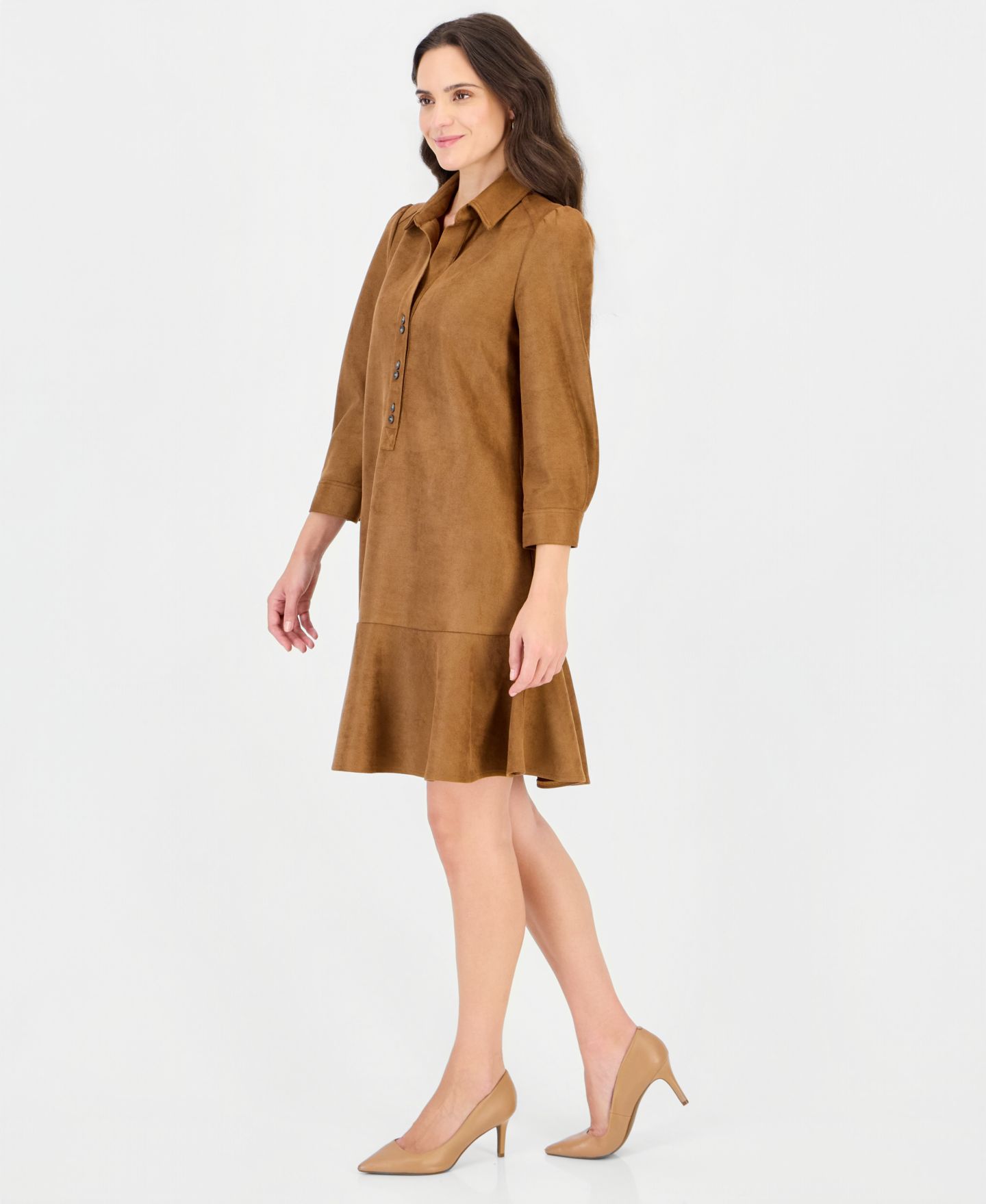 Женское платье Robbie Bee Petite Faux-Suede Shift, цвет: Коньячный — фото 4