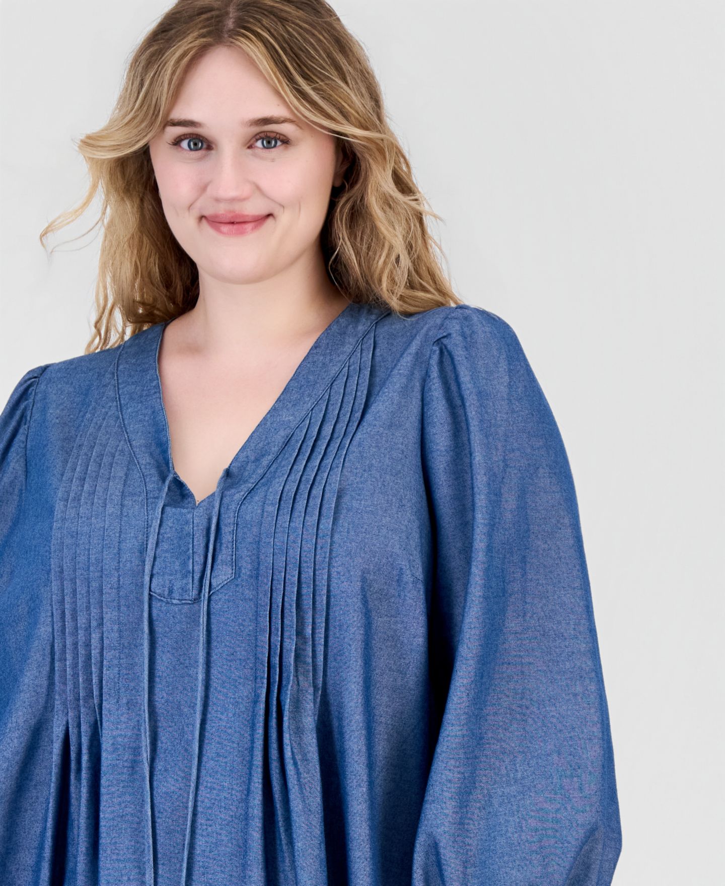 Женское платье Robbie Bee Plus Size Denim V-Neck Long-Sleeve Shift, цвет: Джинсовый — фото 5