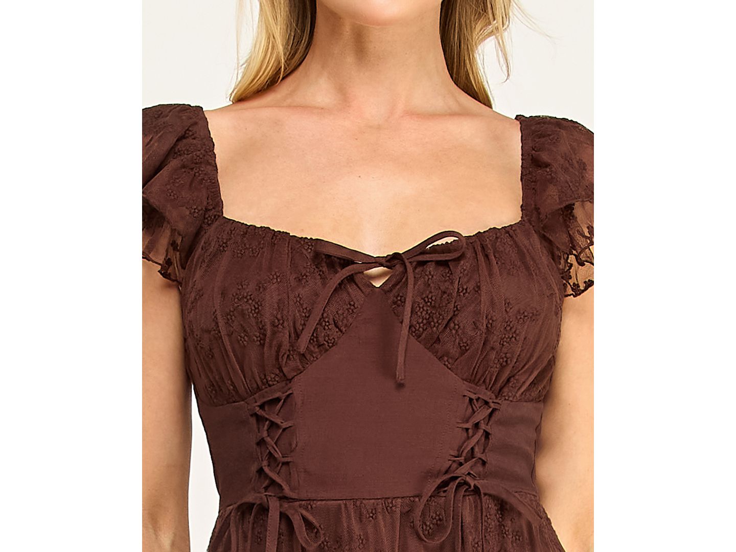 Женское платье ROW A Juniors' Sweetheart-Neck Flutter-Sleeve Lace Midi, цвет: Chicoffee — фото 8