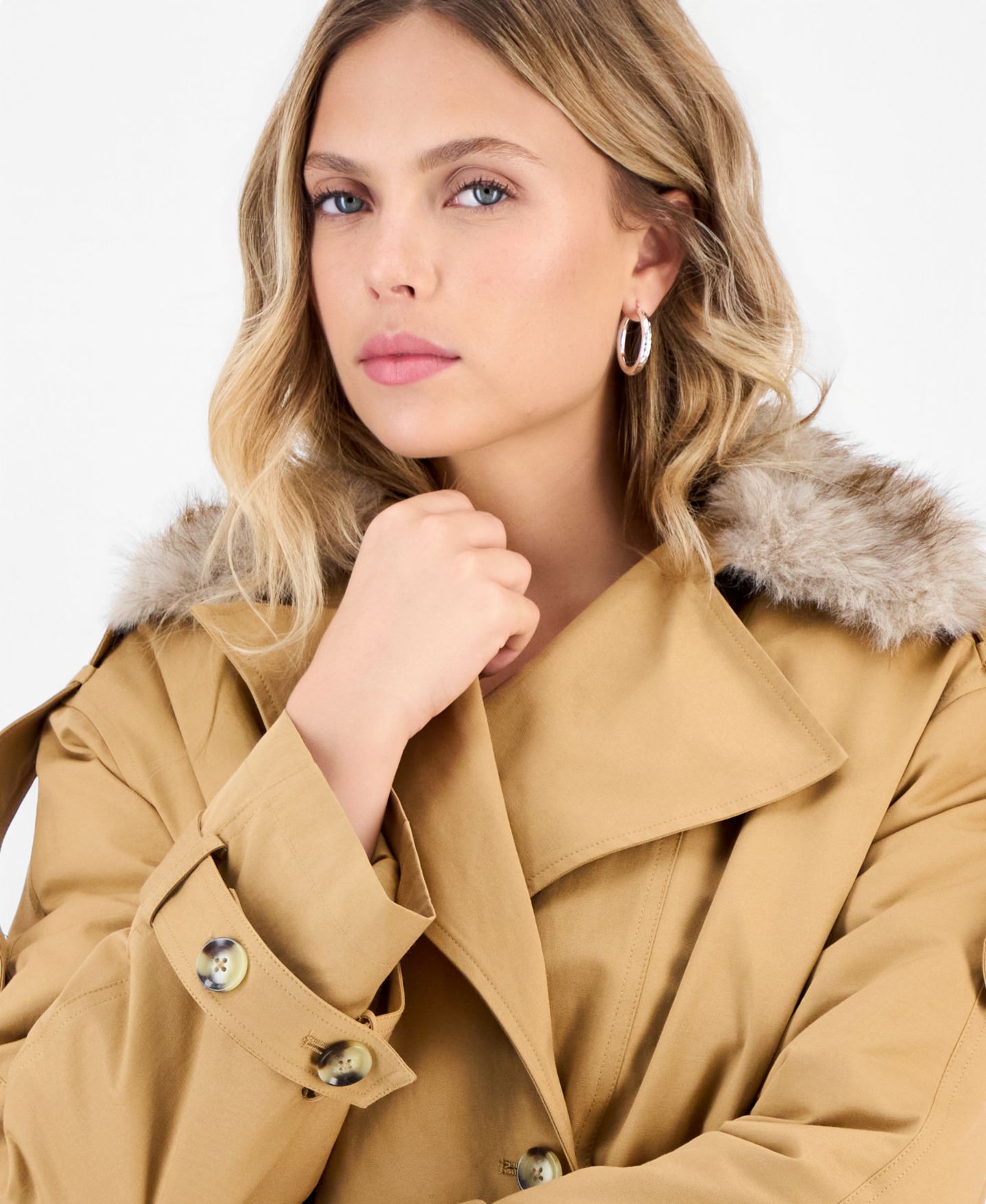 Женская куртка I.N.C. International Concepts Petite Relaxed-Fit Double-Breasted Flight Jacket with Removable Faux-Fur Collar, цвет: Тёплый карамельный — фото 3